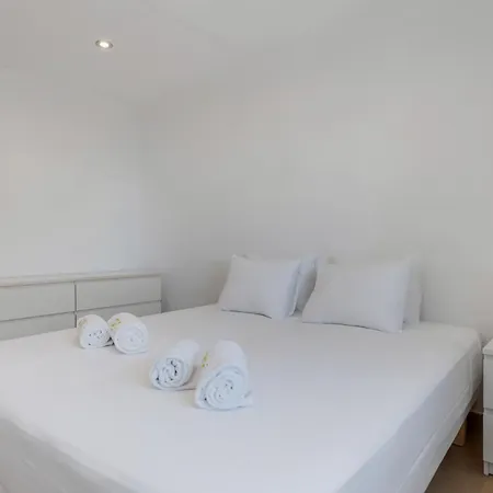 De Haro - Garden, Terrace, Pool & Sea View *