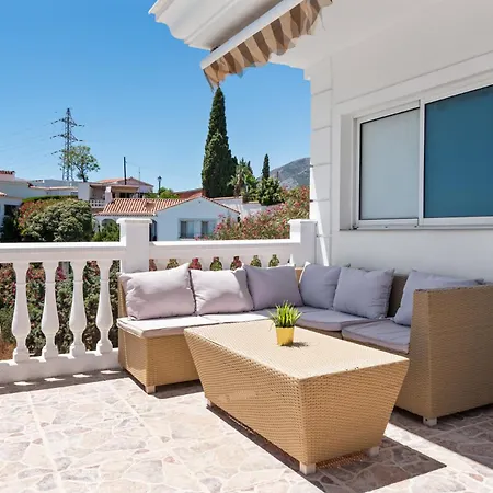 De Haro - Garden, Terrace, Pool & Sea View וילה