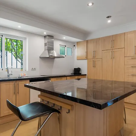 וילה De Haro - Garden, Terrace, Pool & Sea View