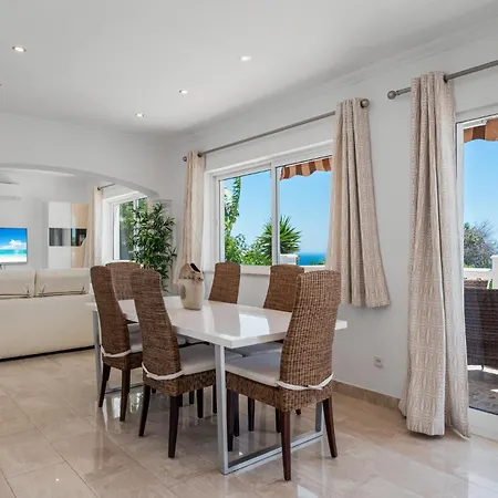 De Haro - Garden, Terrace, Pool & Sea View Fuengirola