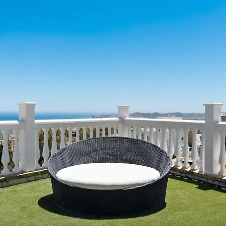 וילה De Haro - Garden, Terrace, Pool & Sea View *