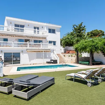 De Haro - Garden, Terrace, Pool & Sea View וילה פואנגירולה