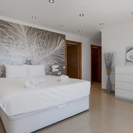 De Haro - Garden, Terrace, Pool & Sea View Fuengirola