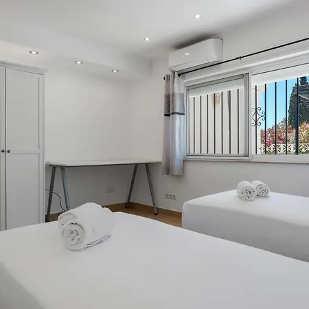 De Haro - Garden, Terrace, Pool & Sea View Fuengirola